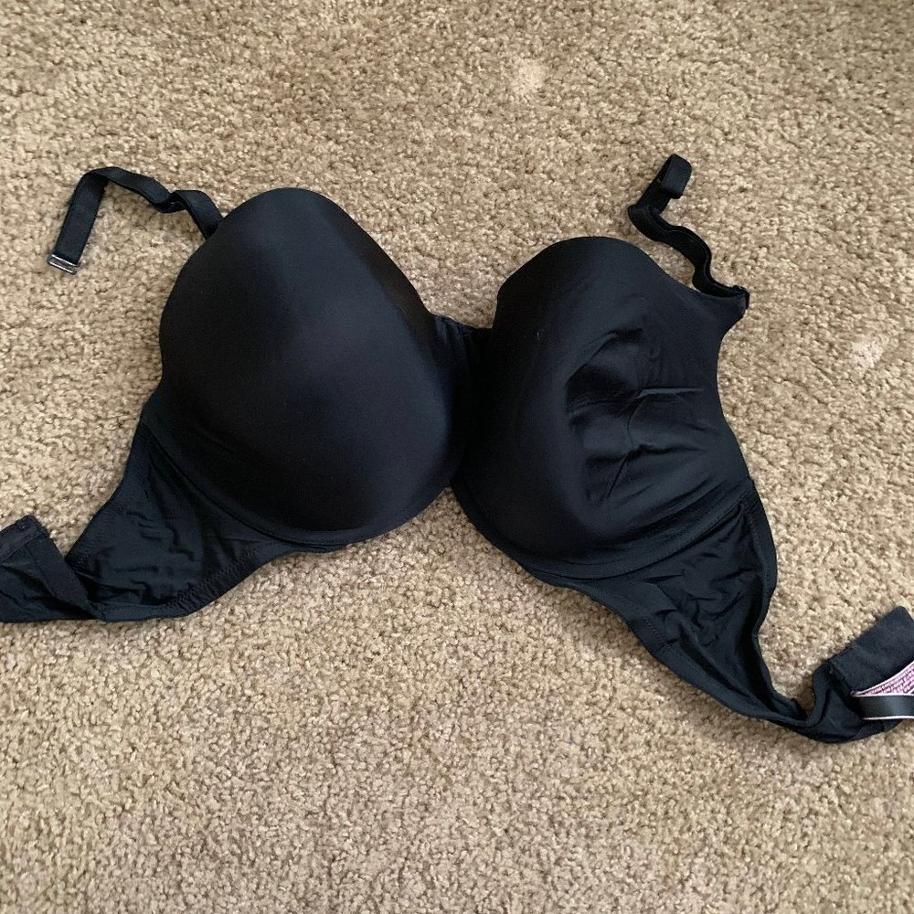 VS Black Underwire Bra with Removable Straps